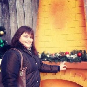 влада , 33 года