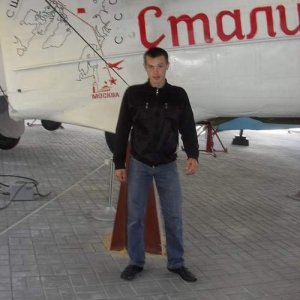 Костик Романов, 32 года