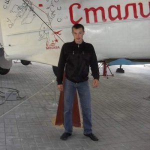 Костик Романов, 34 года