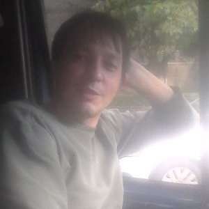 Олег , 44 года
