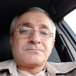 Эдуард Батыров, 57 лет