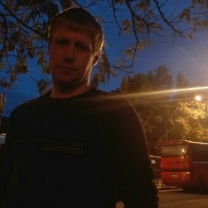 Михаил , 33 года