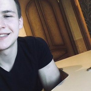 Макс , 28 лет