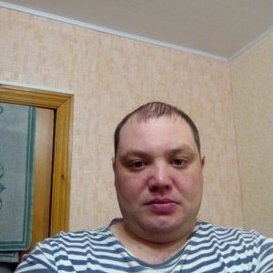 Денис , 37 лет