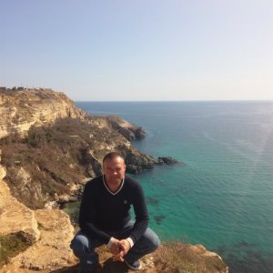 Виталий , 45 лет