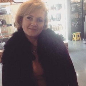 Алина , 57 лет