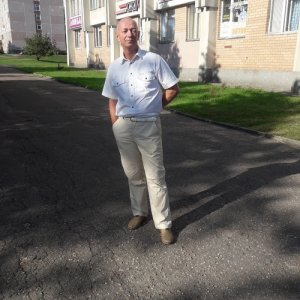Юрий Барташ, 61 год