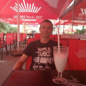 Женя , 37 лет