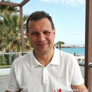 Олег , 49 лет