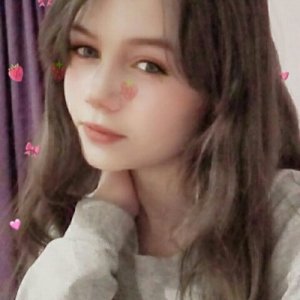 Наоми , 23 года