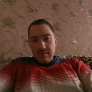 Максим Ефремов, 29 лет