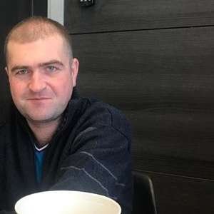 Дмитрий , 42 года