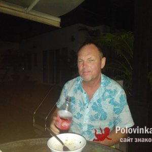 Anders , 63 года
