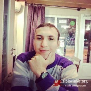 Роман , 33 года
