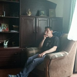 Олег Овчинников, 47 лет