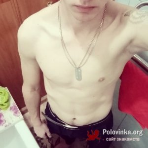 Дмитрий Деченко, 26 лет