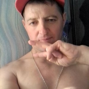 Илья , 39 лет