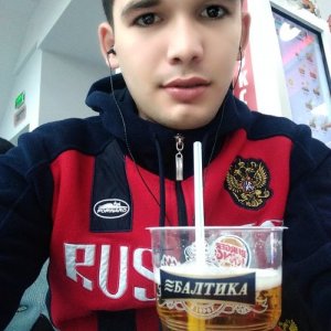 Руслан Султанов, 23 года