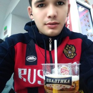 Руслан Султанов, 24 года