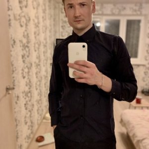 Артём , 33 года