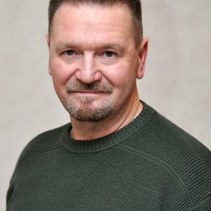 ВЛАДИМИР , 64 года