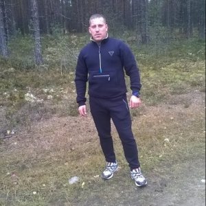 Санёк Аксёнов, 31 год