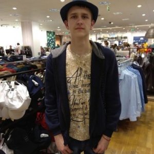 Максим , 23 года