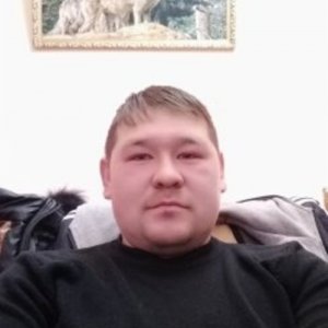 Анвар , 34 года