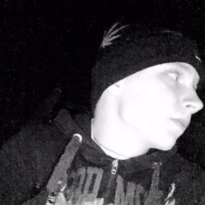Serge , 24 года