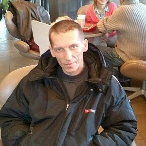 Александр Усанов, 54 года