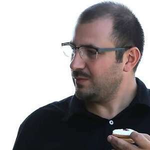 Арам , 43 года
