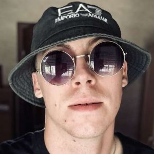 Денис Индюков, 25 лет