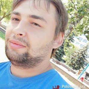 Кирилл макаревич, 34 года