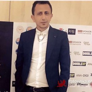 Fatih , 42 года