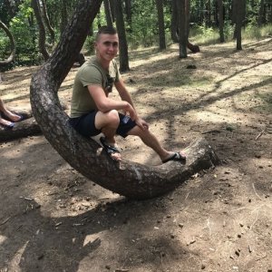 Максим , 27 лет