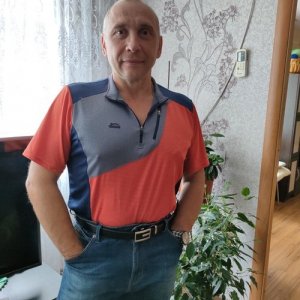 Владимир , 54 года