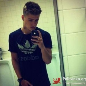 Кирил , 34 года