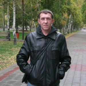 Денис Исаев, 44 года