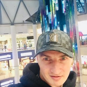 Артём , 34 года