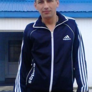 Александр Павличенков, 40 лет