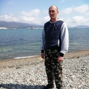 Дмитрий , 45 лет