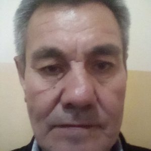 Кутлымурат Урумбетовп, 62 года