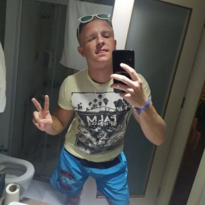 Tomas , 31 год
