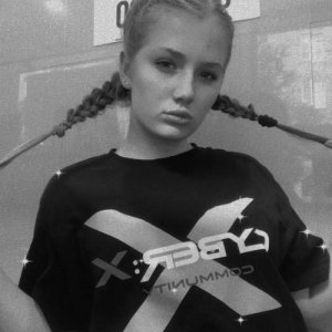 Яна , 24 года