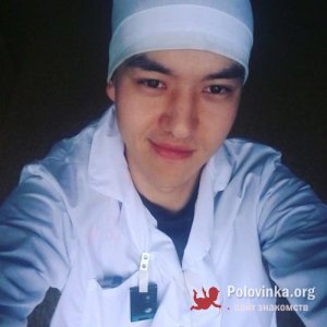 Ернур Баженов, 33 года