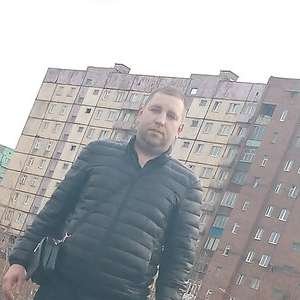 Анатолий , 38 лет