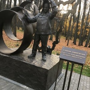 Владимир , 28 лет