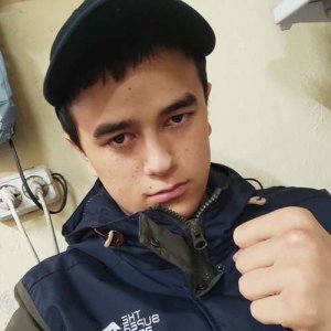 Хусрав , 22 года