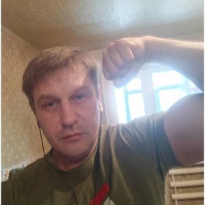 Ярослав , 37 лет