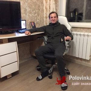 Дмитрий Ляхович, 43 года